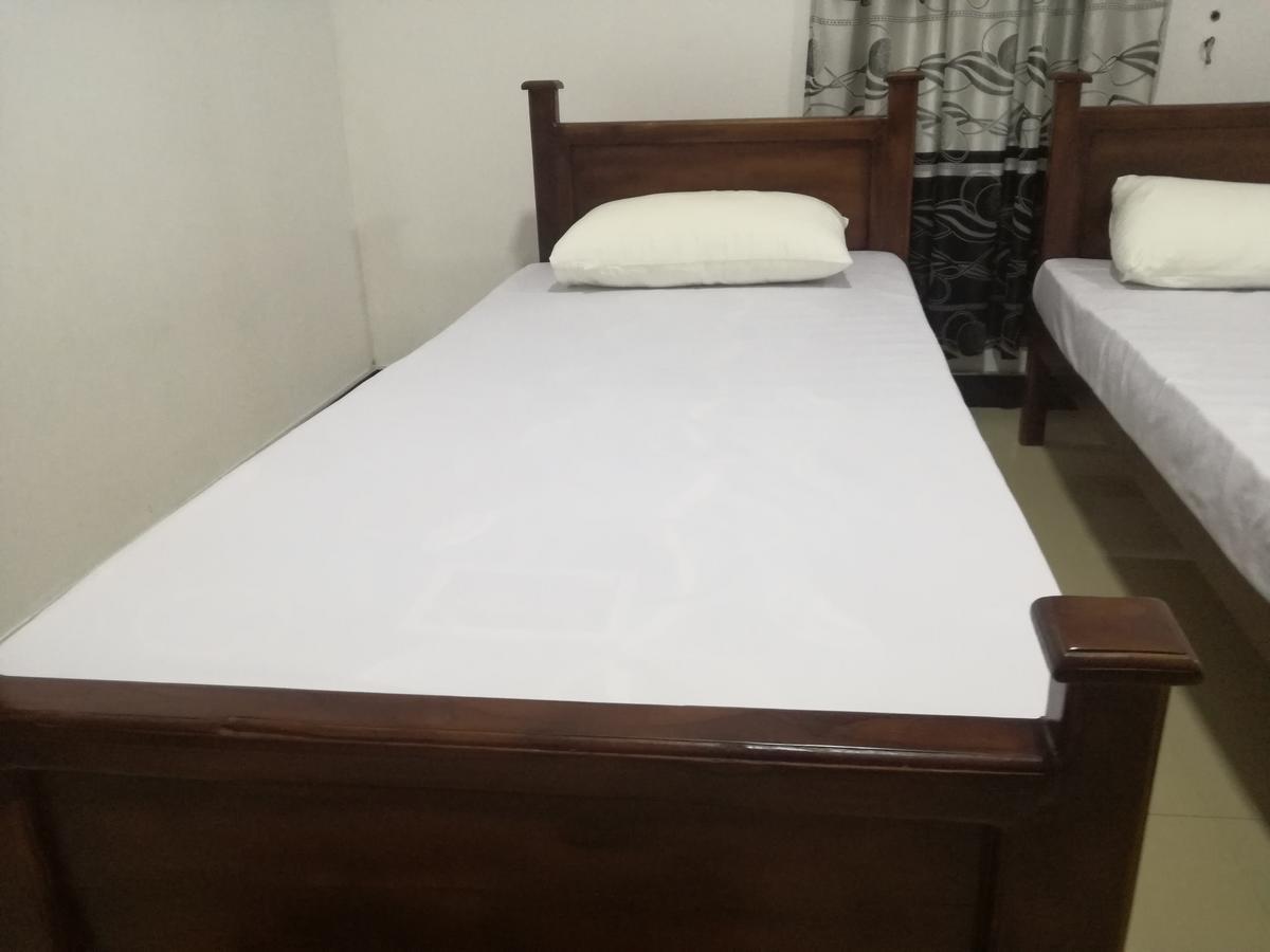 Deshani Holiday Inn 담불라 외부 사진