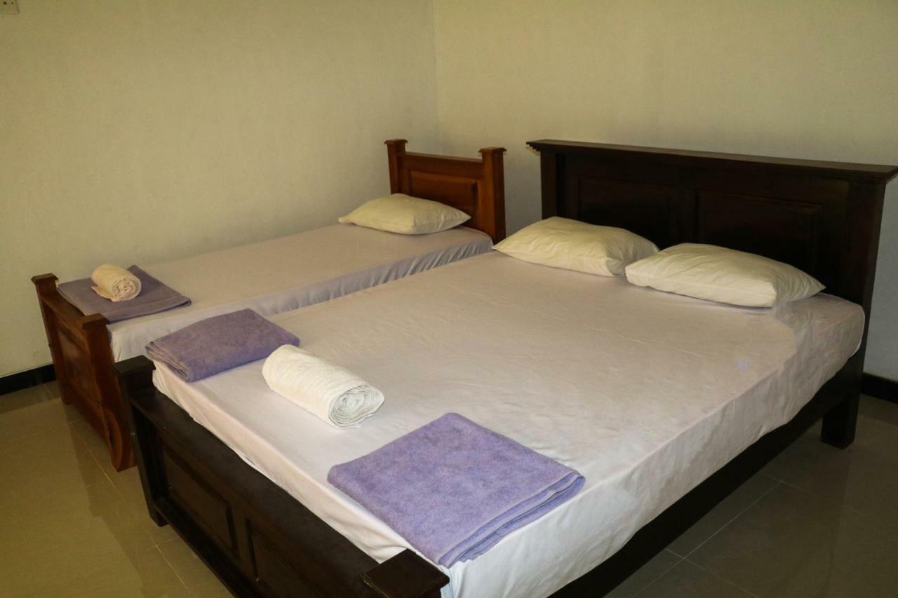 Deshani Holiday Inn 담불라 외부 사진