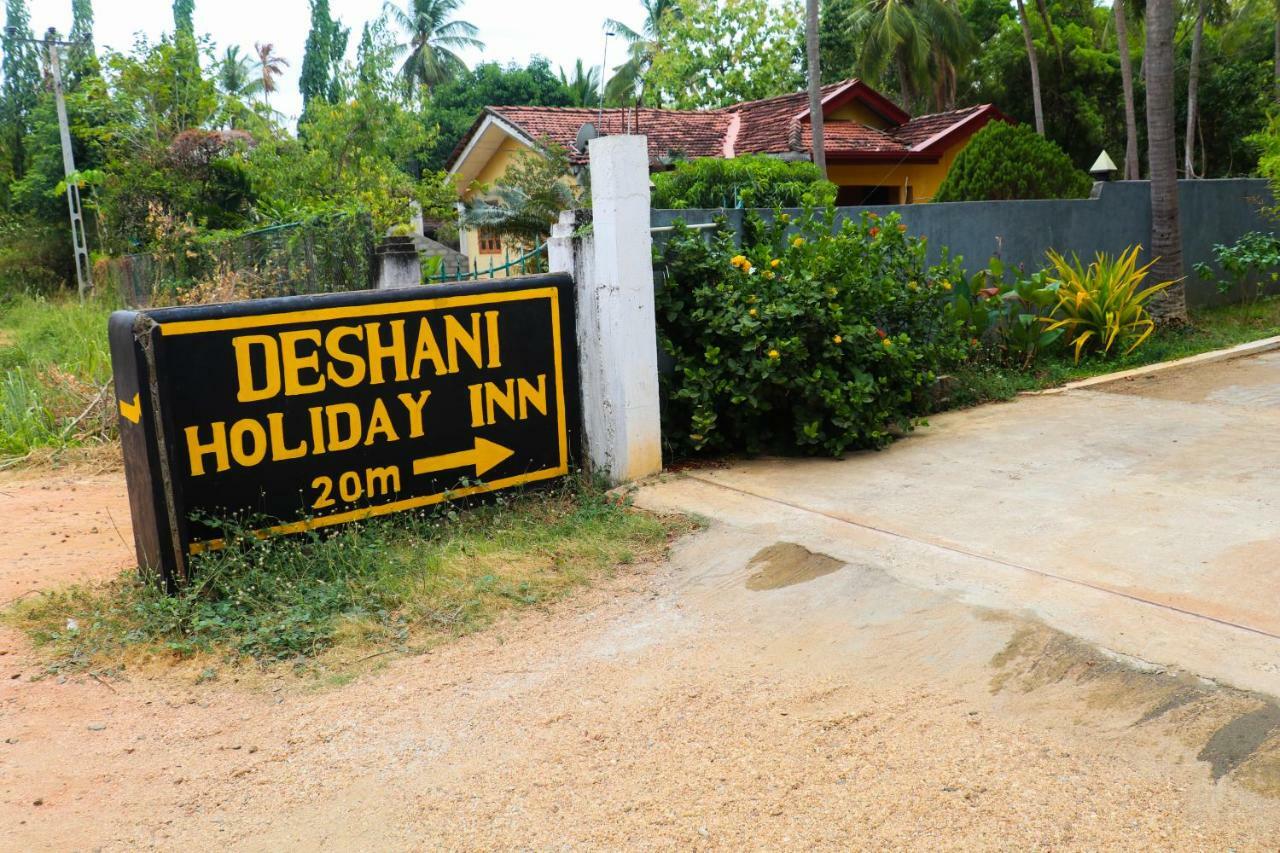 Deshani Holiday Inn 담불라 외부 사진